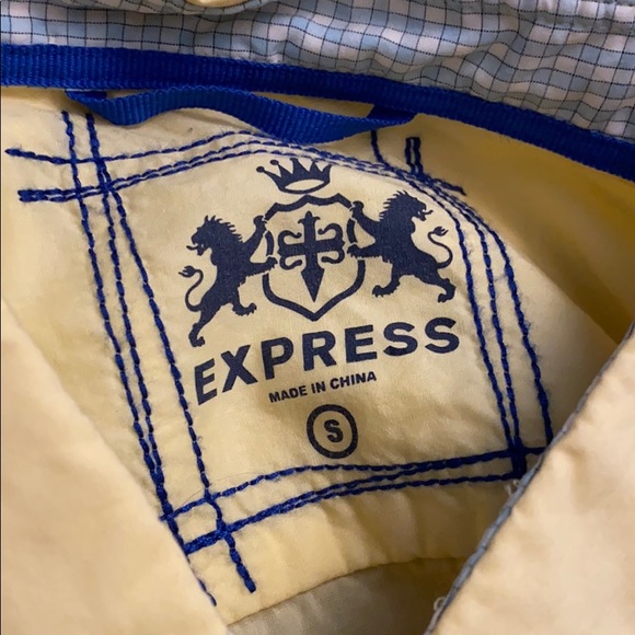 Long sleeve button up - Picture 3 of 3